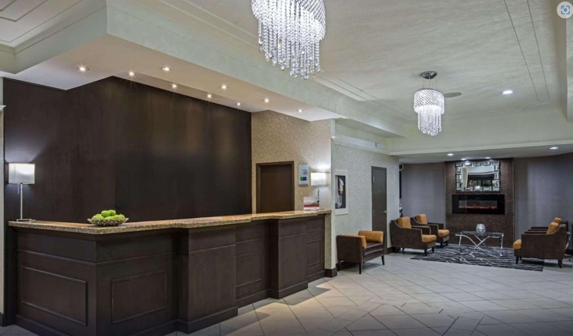 Quality Inn & Suites Regina Downtown Dış mekan fotoğraf