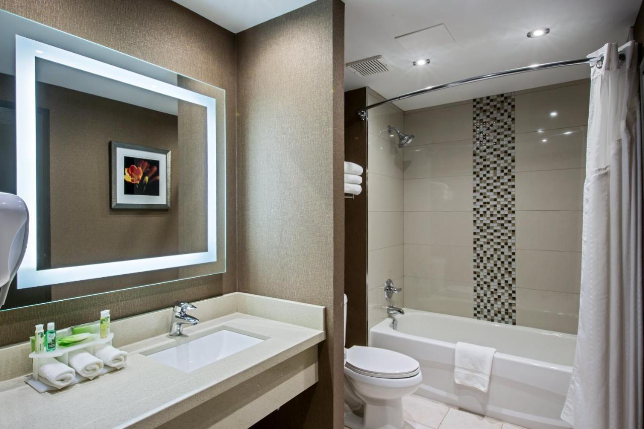 Quality Inn & Suites Regina Downtown Dış mekan fotoğraf